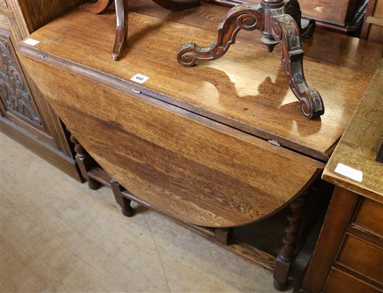 Oak gate leg table on spiral twist supports